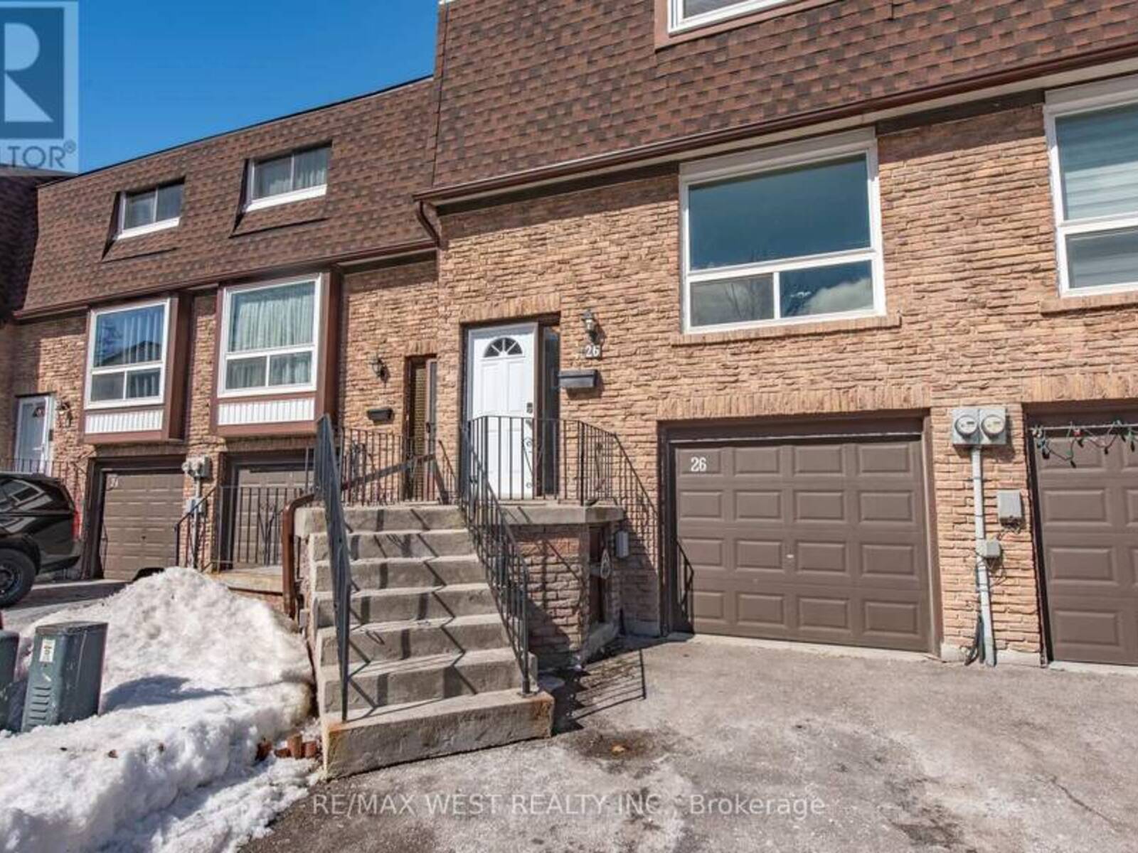 26 - 222 PEARSON STREET, Oshawa, Ontario L1G 7C6