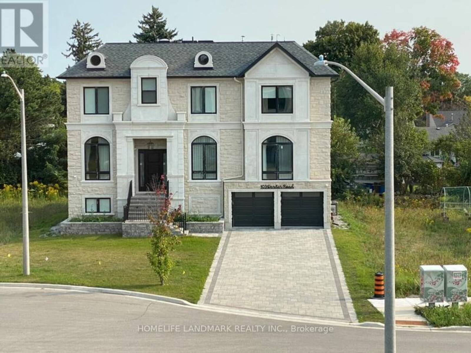 103 DEXTER ROAD, Richmond Hill, Ontario L4C 5P4