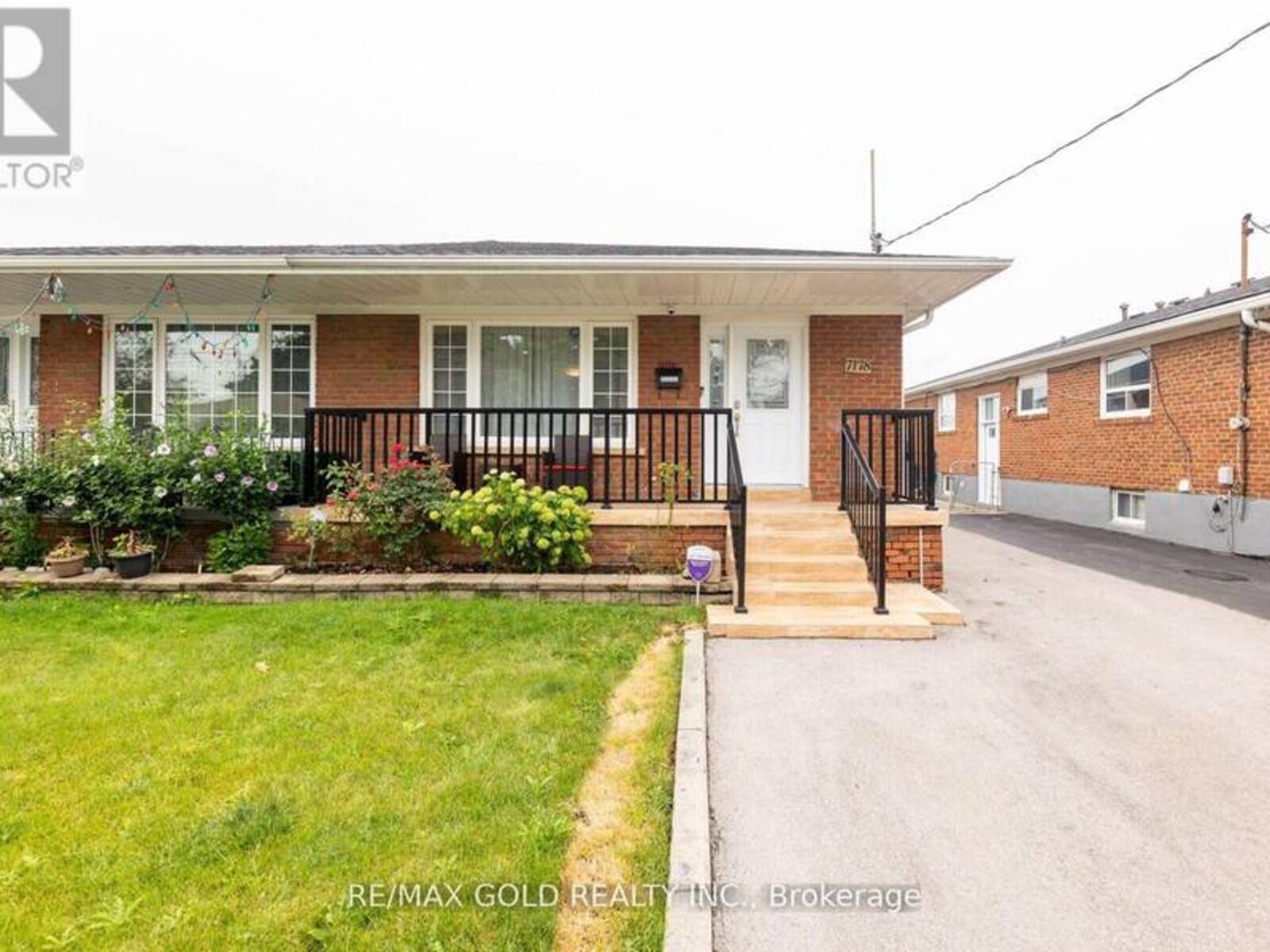 7178 HARWICK DRIVE, Mississauga, Ontario L4T 3A4