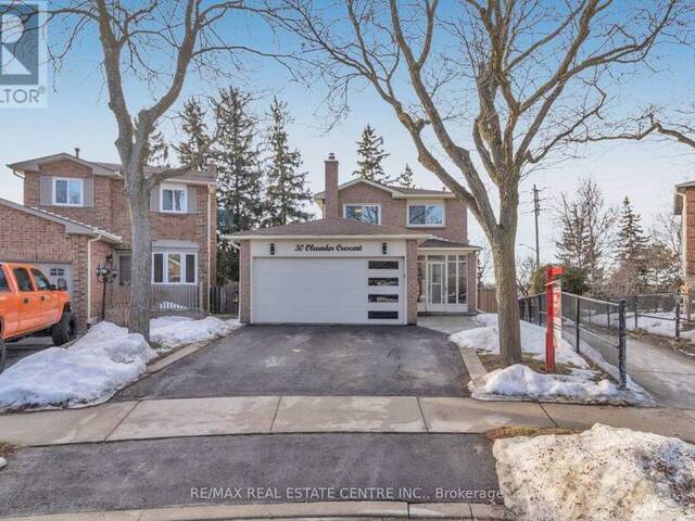 30 OLEANDER CRESCENT Brampton Ontario, L6Z 2C2 - 4 Bedrooms Home For Sale