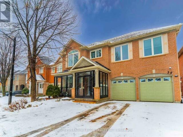 39 MAJESTIC DRIVE Markham Ontario, L6C 2B3 - 3 Bedrooms Home For Sale