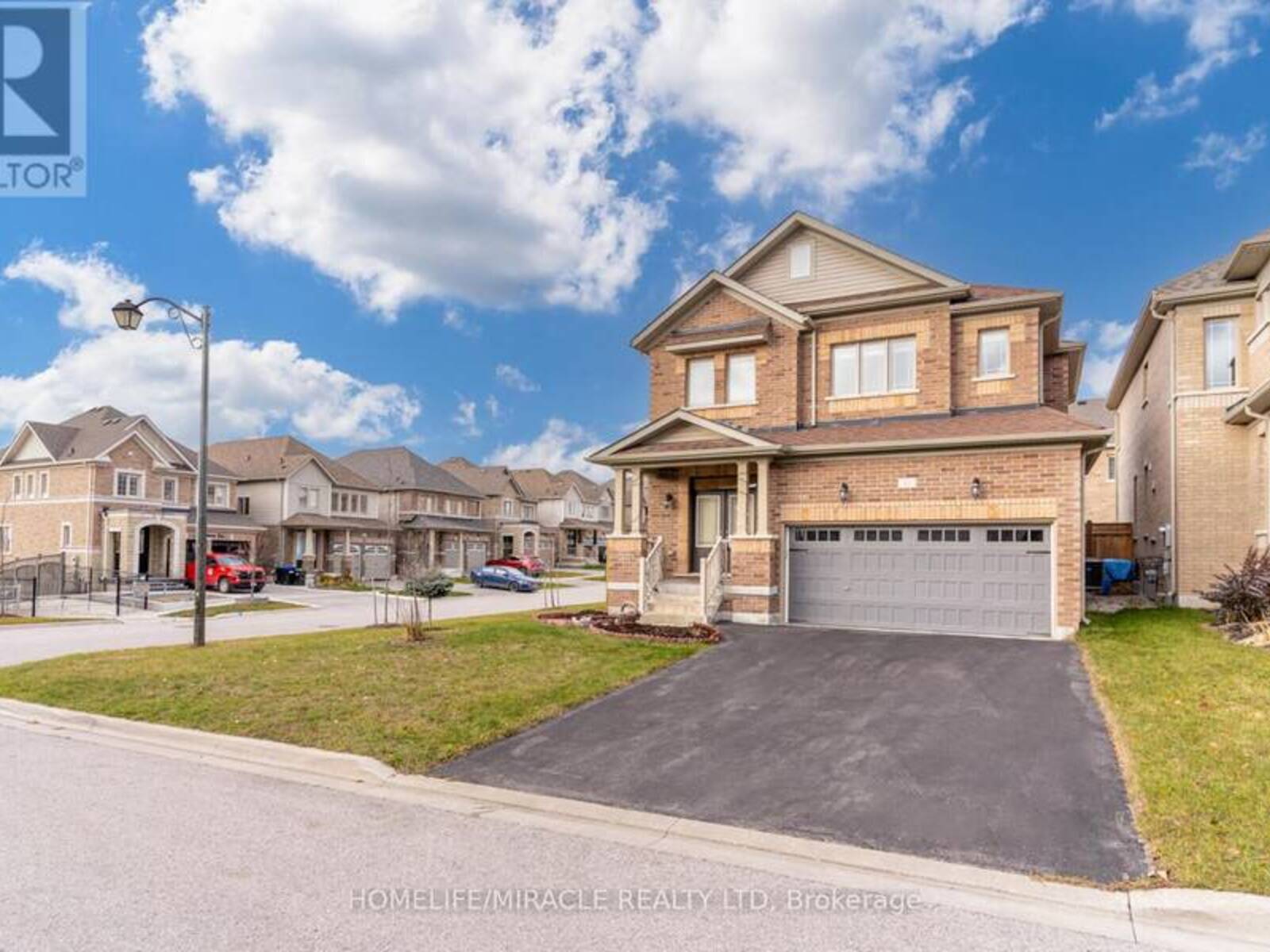 41 ATKINSON CRESCENT, Alliston, Ontario L9R 0W8