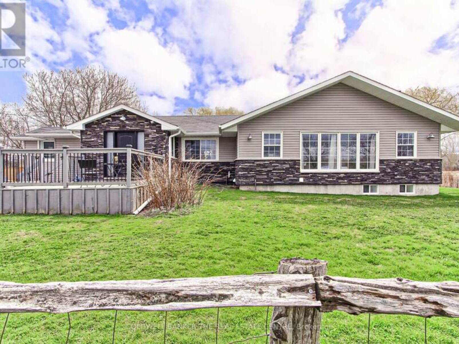 1109 RAVENSHOE ROAD, East Gwillimbury, Ontario L9P 1R2