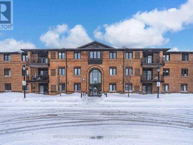 212 - 10B COULTER STREET Barrie Ontario, L4N 6S1 - 3 Bedrooms Condo For Sale