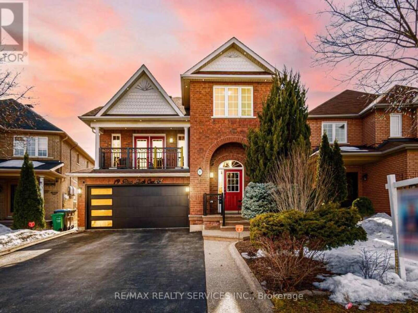 19 RIVER ROCK CRESCENT, Brampton, Ontario L7A 2V2