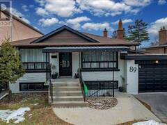 89 CHISWICK AVENUE Toronto Ontario, M6M 4V2