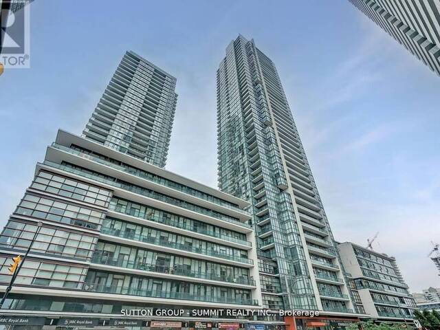 PH02 - 4070 CONFEDERATION PARKWAY Mississauga Ontario, L5B 0E6 - 3 Bedrooms Condo For Sale