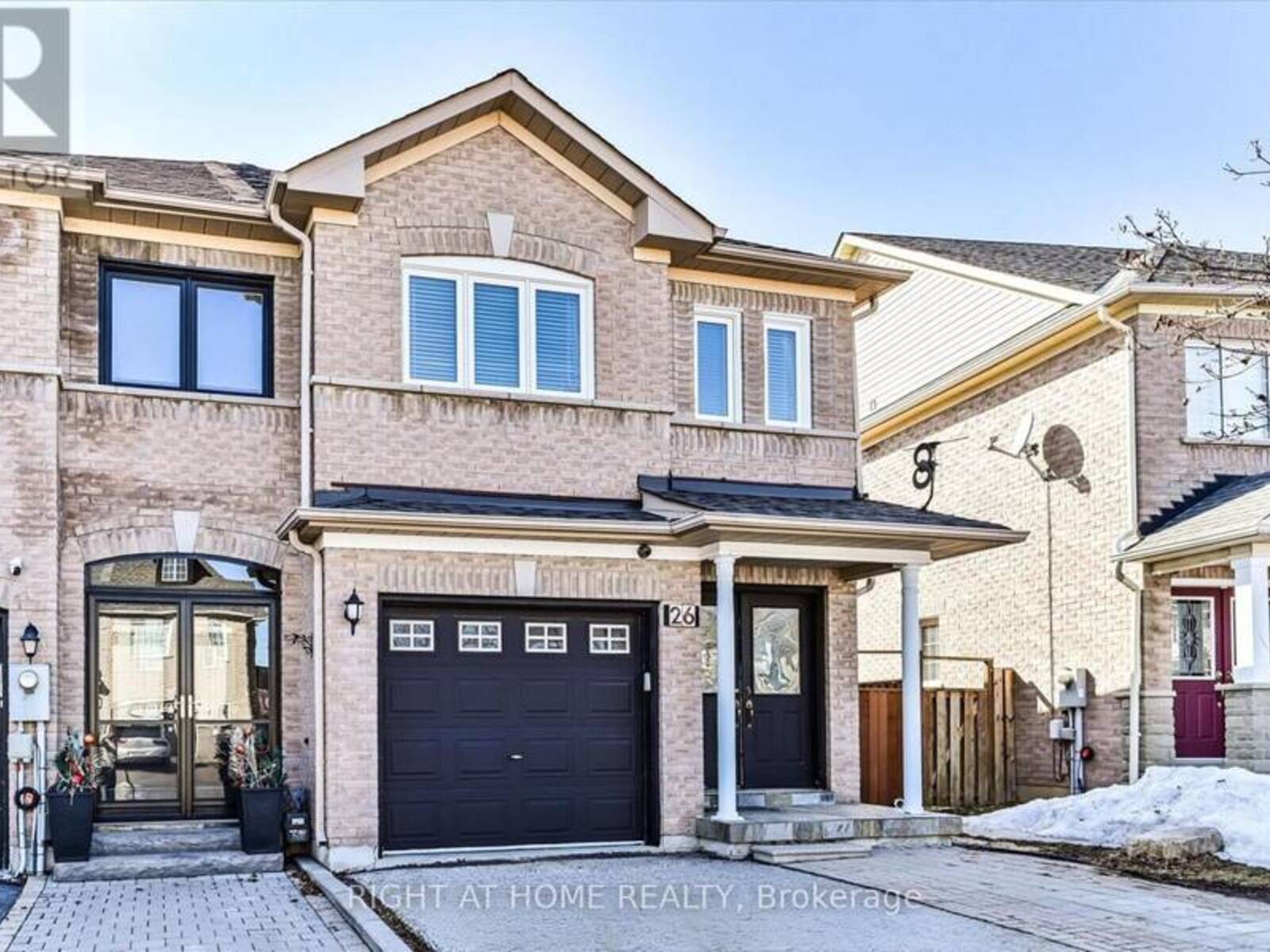 26 BENJAMIN HOOD CRESCENT, Vaughan, Ontario L4K 5M3