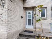 58 - 1 ROYALWOOD CRESCENT E | Hamilton Ontario | Slide Image Four