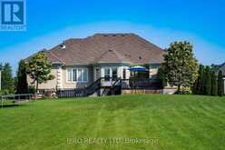 17 MAPLE DRIVE | Wasaga Beach Ontario | Slide Image Seventeen