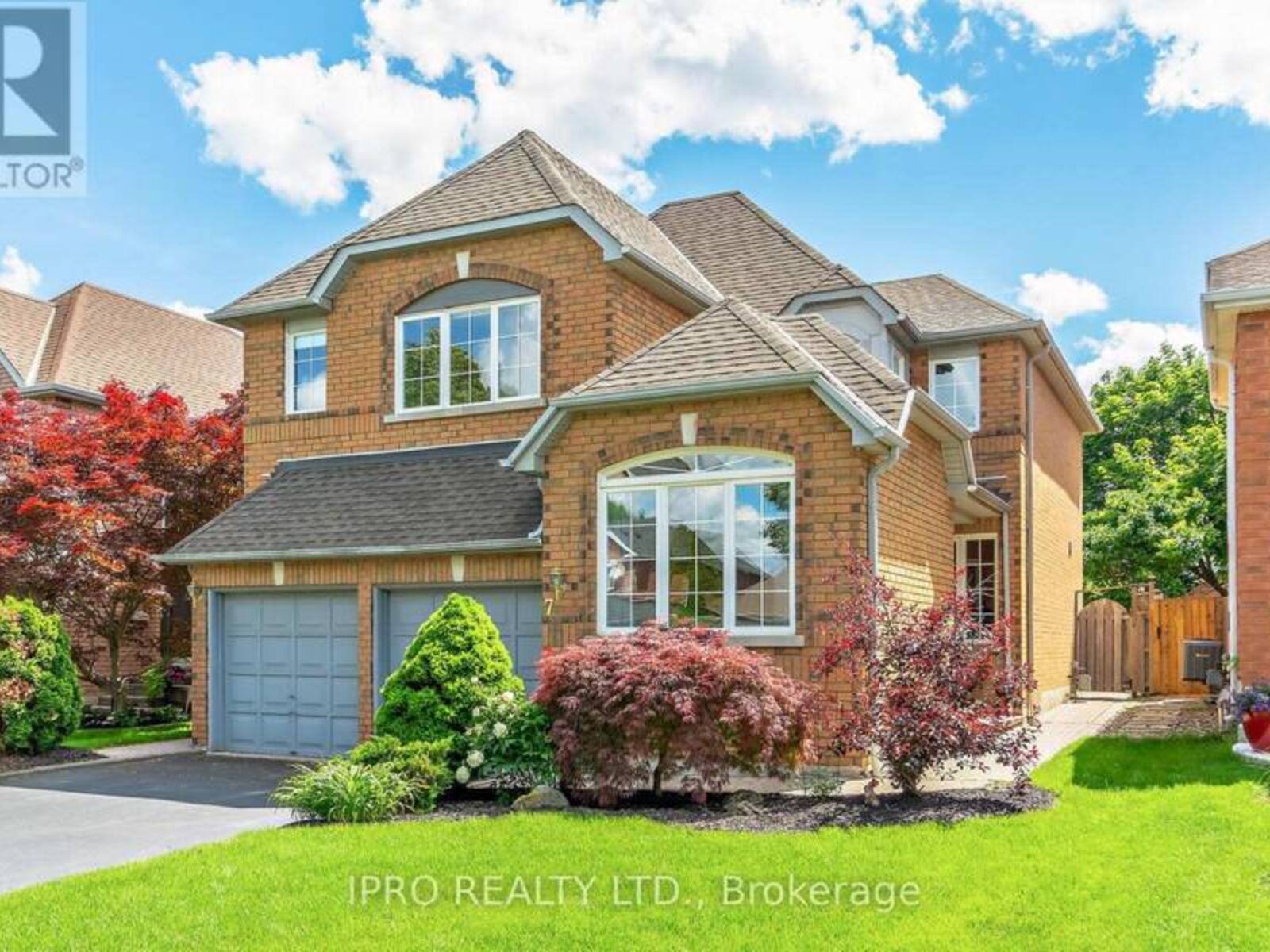 7 CURRY CRESCENT, Halton Hills, Ontario L7G 5L4