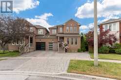 59 WATERTON CRESCENT | Richmond Hill Ontario | Slide Image Two