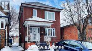 28 BOWIE AVENUE | Toronto Ontario | Slide Image Two