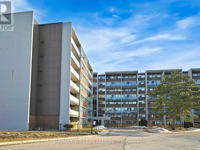 226 - 2121 ROCHE COURT Mississauga Ontario, L5K 2C7 - 2 Bedrooms Condo For Sale