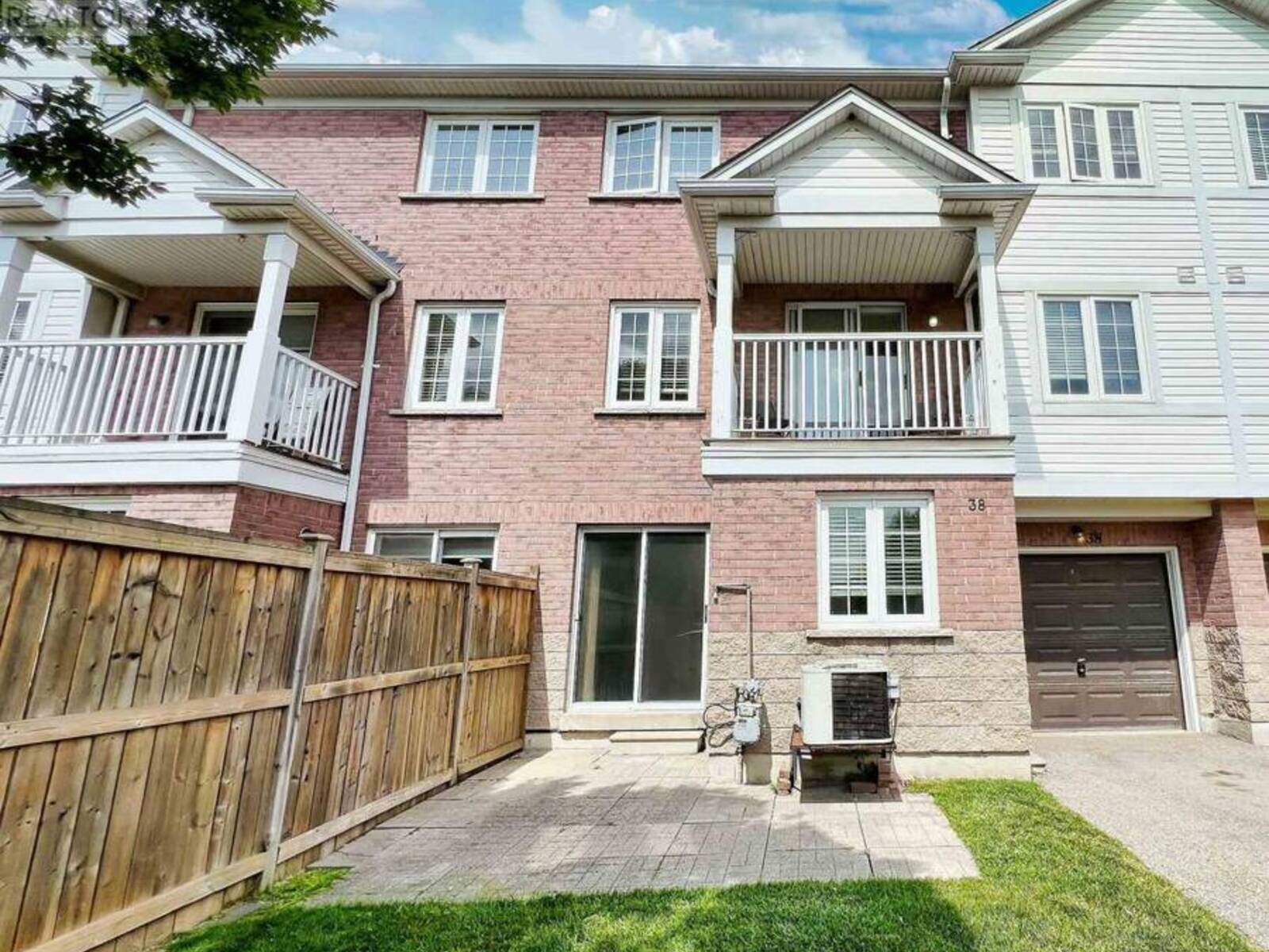 38 - 6830 MEADOWVALE TOWN CENTRE CIRCLE, Mississauga, Ontario L5N 7T5