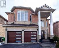 3262 CRIMSON KING CIRCLE | Mississauga Ontario | Slide Image One