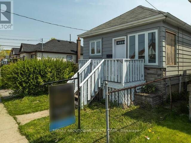 126 HARMONY AVENUE Hamilton Ontario, L8H 4Y3 - 4 Bedrooms Home For Sale