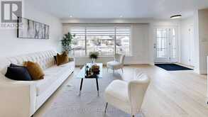 70 WEXFORD BOULEVARD | Toronto Ontario | Slide Image Nine