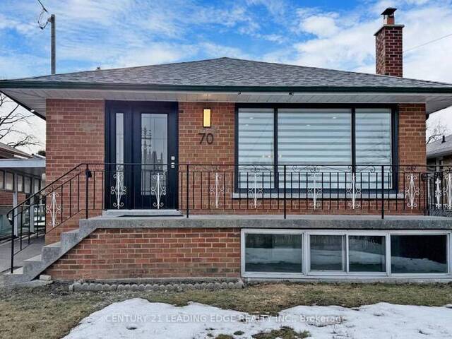 70 WEXFORD BOULEVARD Toronto Ontario, M1R 1L3 - 5 Bedrooms Home For Sale