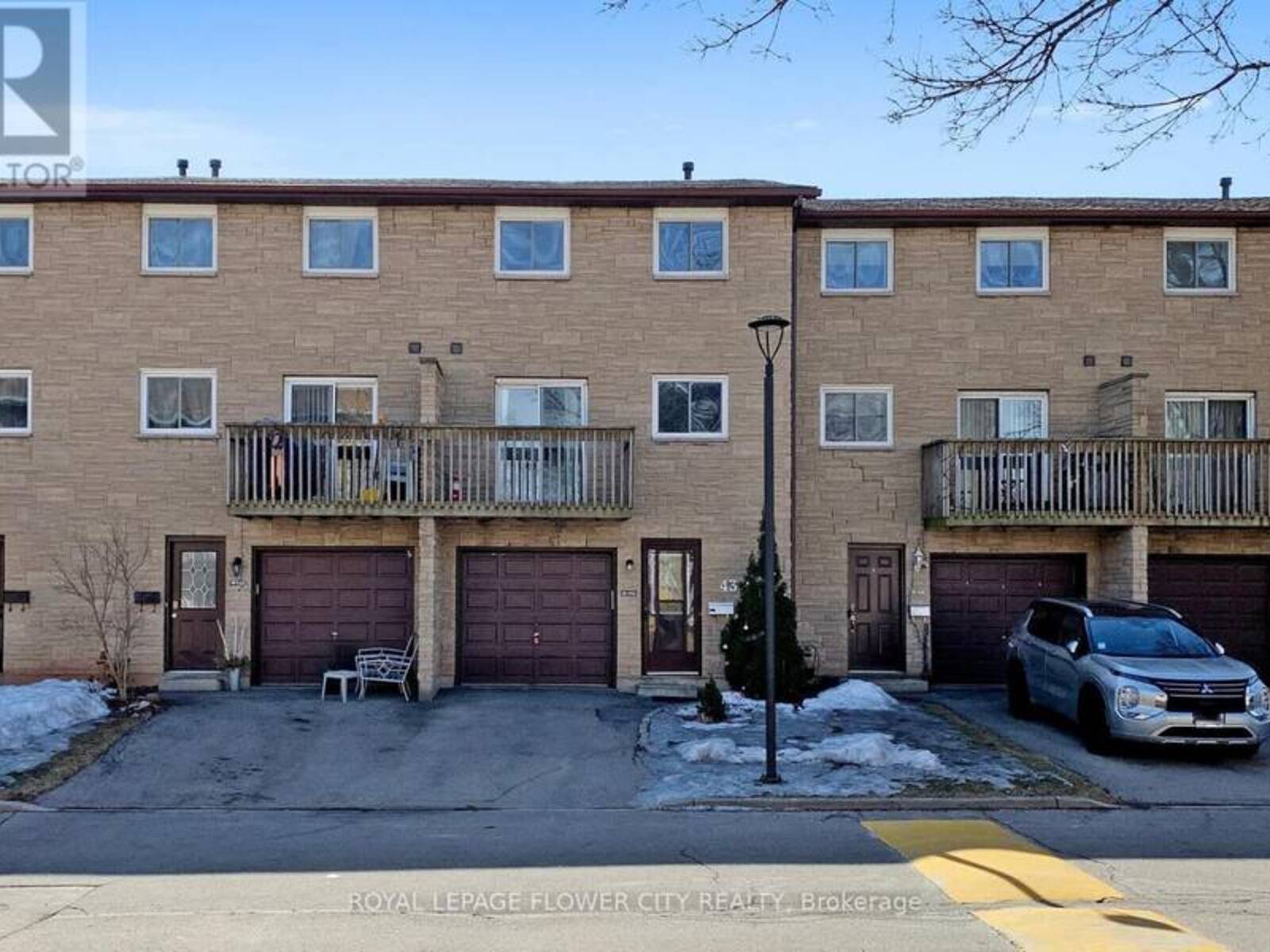 43 - 1155 PARAMOUNT DRIVE, Hamilton, Ontario L8J 2N2