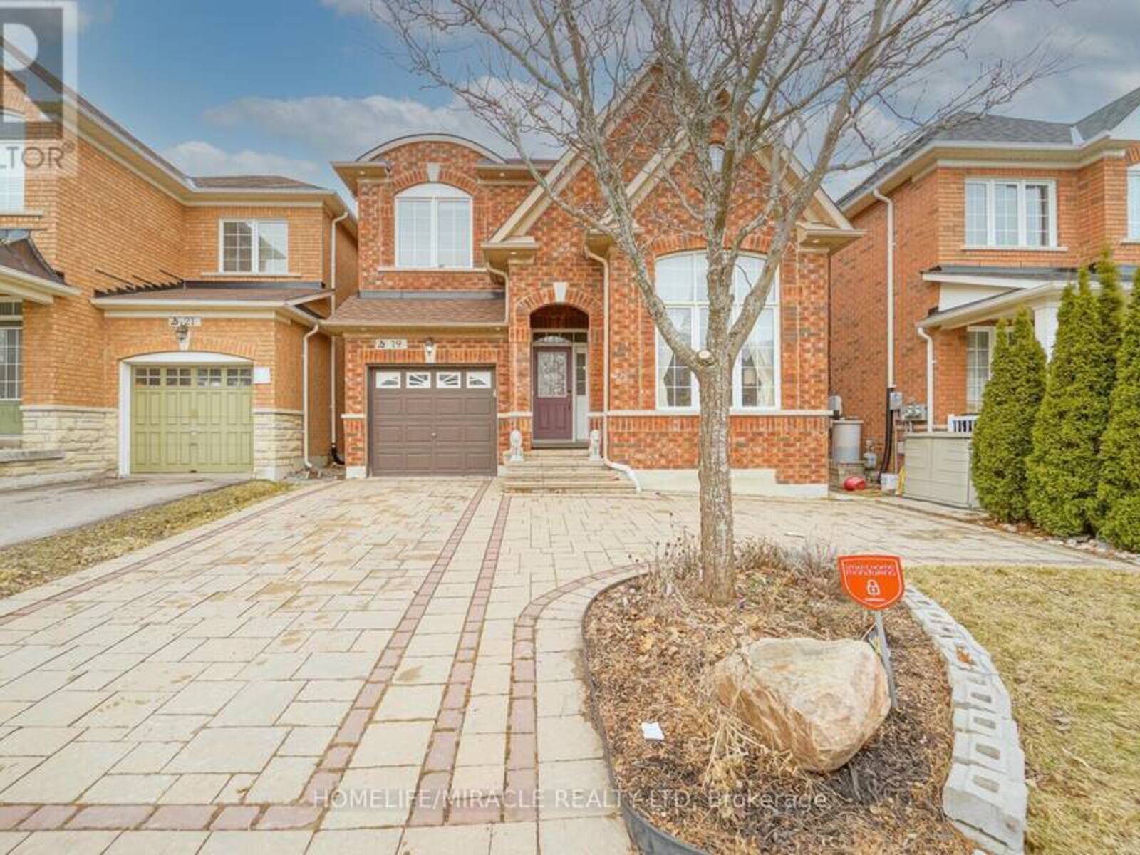 19 COLLINGHAM PLACE, Markham, Ontario L6B 0G4