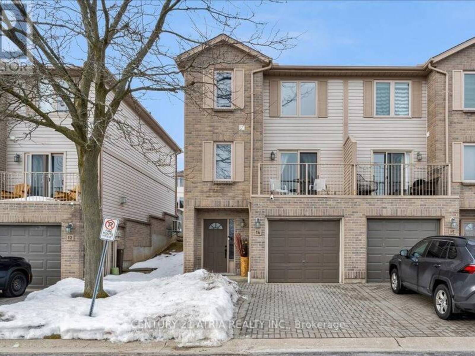 14 - 230 BLACKHORNE DRIVE, Kitchener, Ontario N2E 1Z4