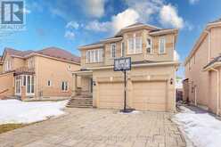 17 FERNCLIFFE CRESCENT | Markham Ontario | Slide Image Three