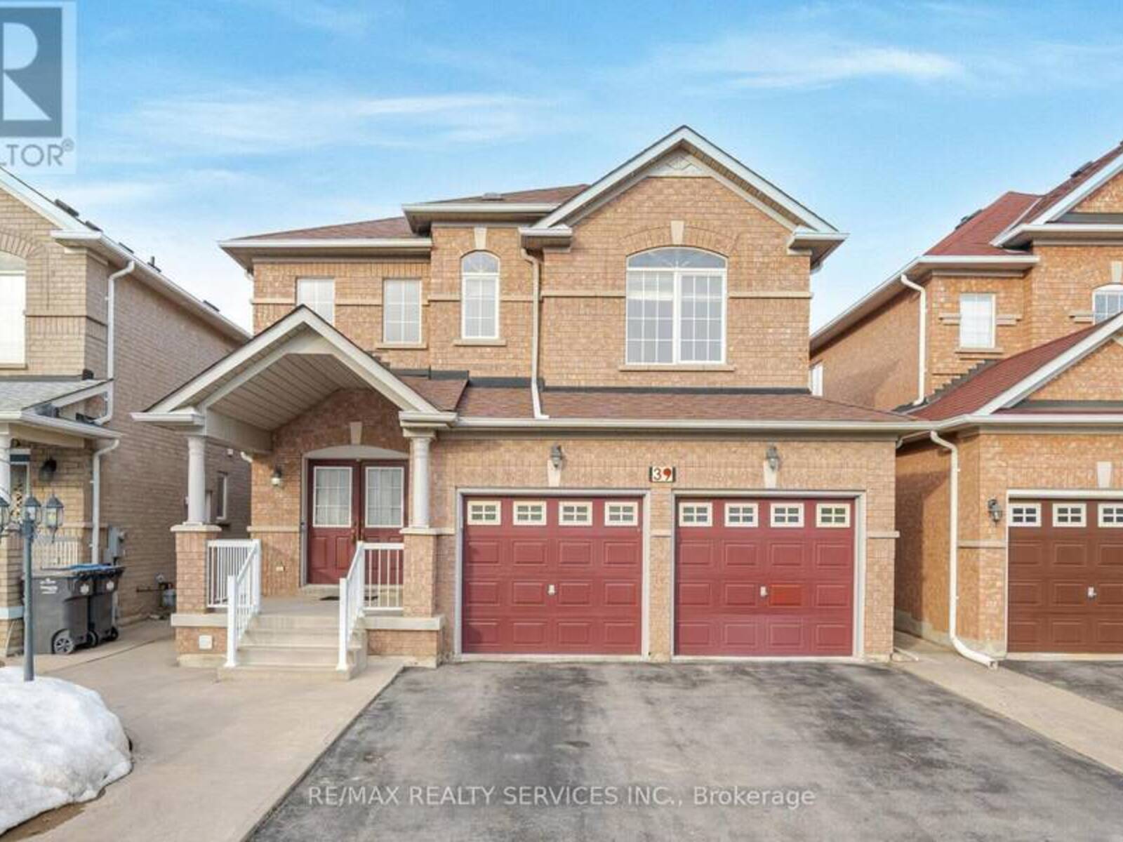 39 RATTLESNAKE ROAD, Brampton, Ontario L6R 3B9