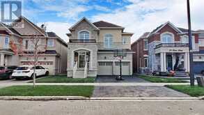 25 FANN DRIVE | Brampton Ontario | Slide Image One