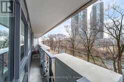 315 - 2220 LAKE SHORE BOULEVARD W | Toronto Ontario | Slide Image Thirty