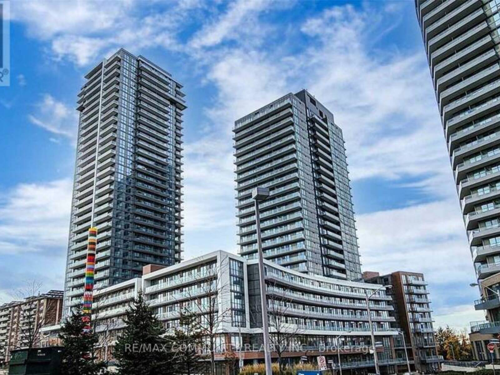 2210 - 38 FOREST MANOR ROAD, Toronto, Ontario M2J 0H4