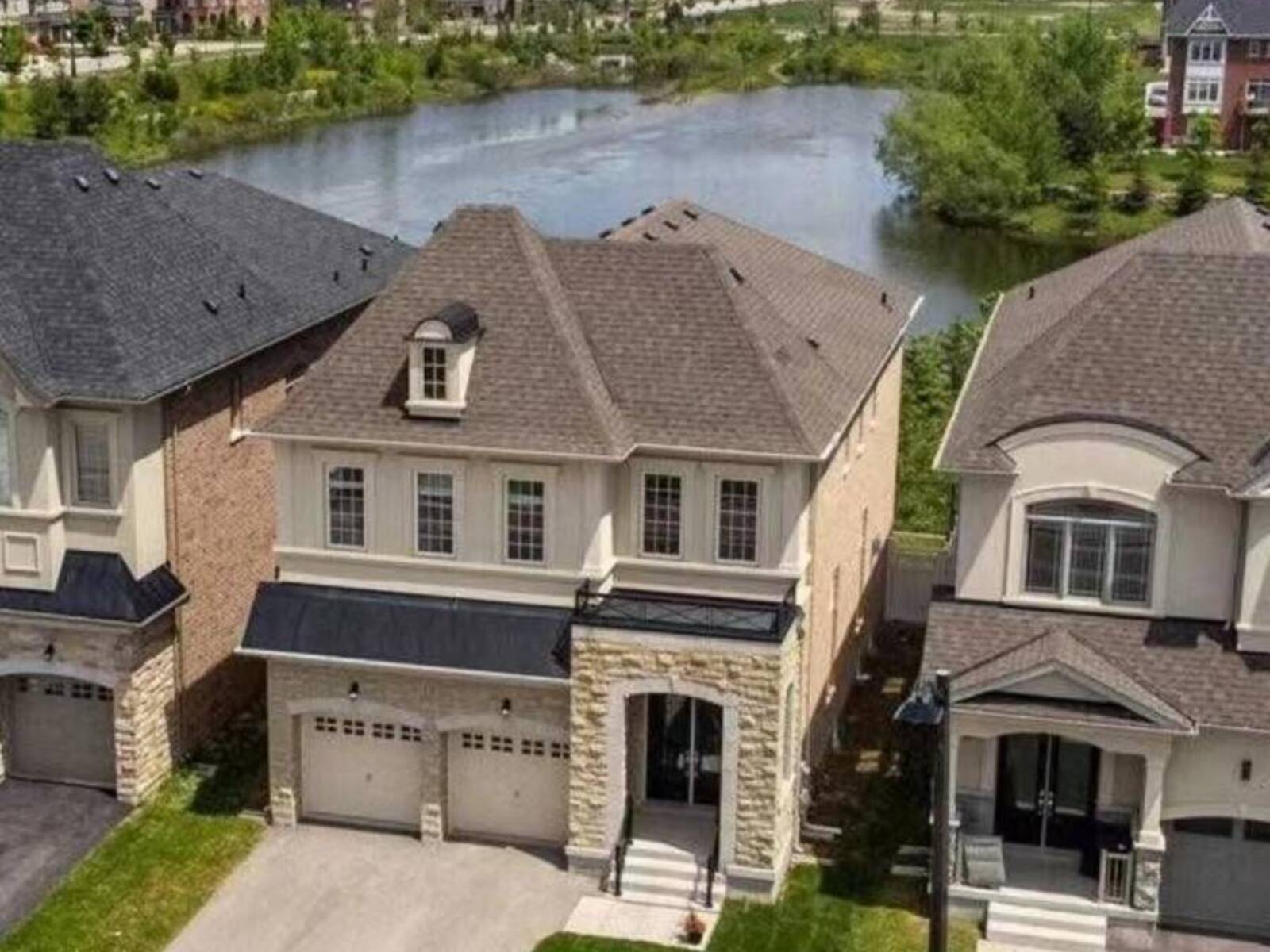 135 LAWFORD ROAD, Vaughan, Ontario L4H 0Z7