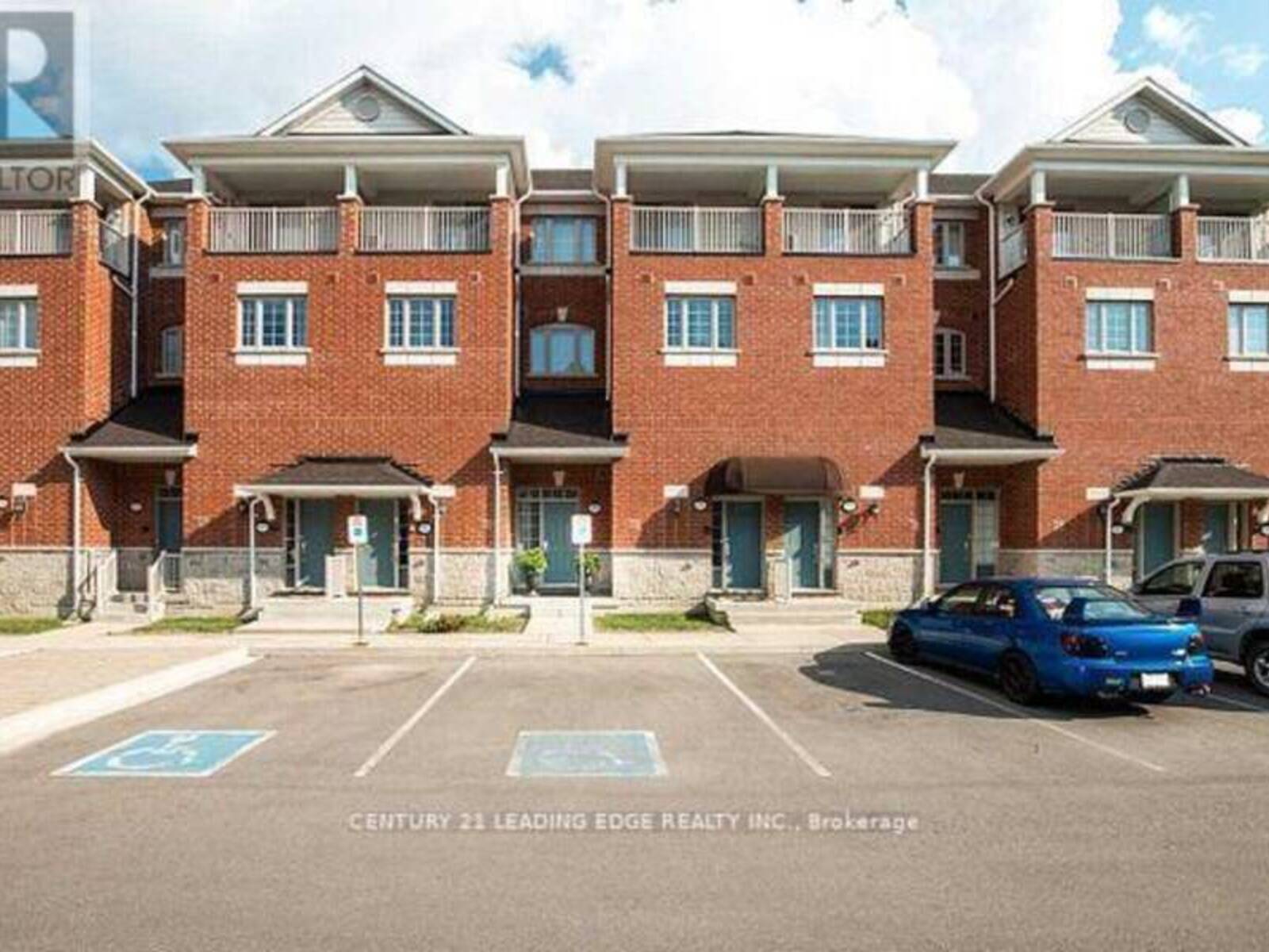 33 ORMEROD LANE S, Richmond Hill, Ontario L4S 0G3