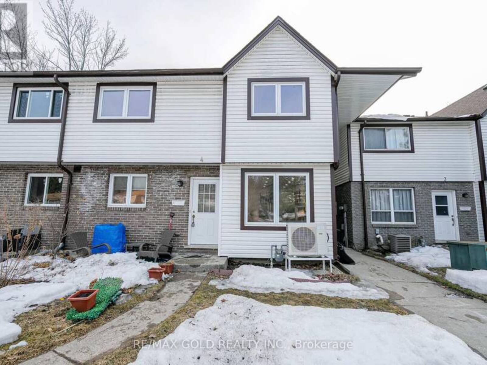 4 - 445 PIONEER DRIVE, Kitchener, Ontario N2P 1L8