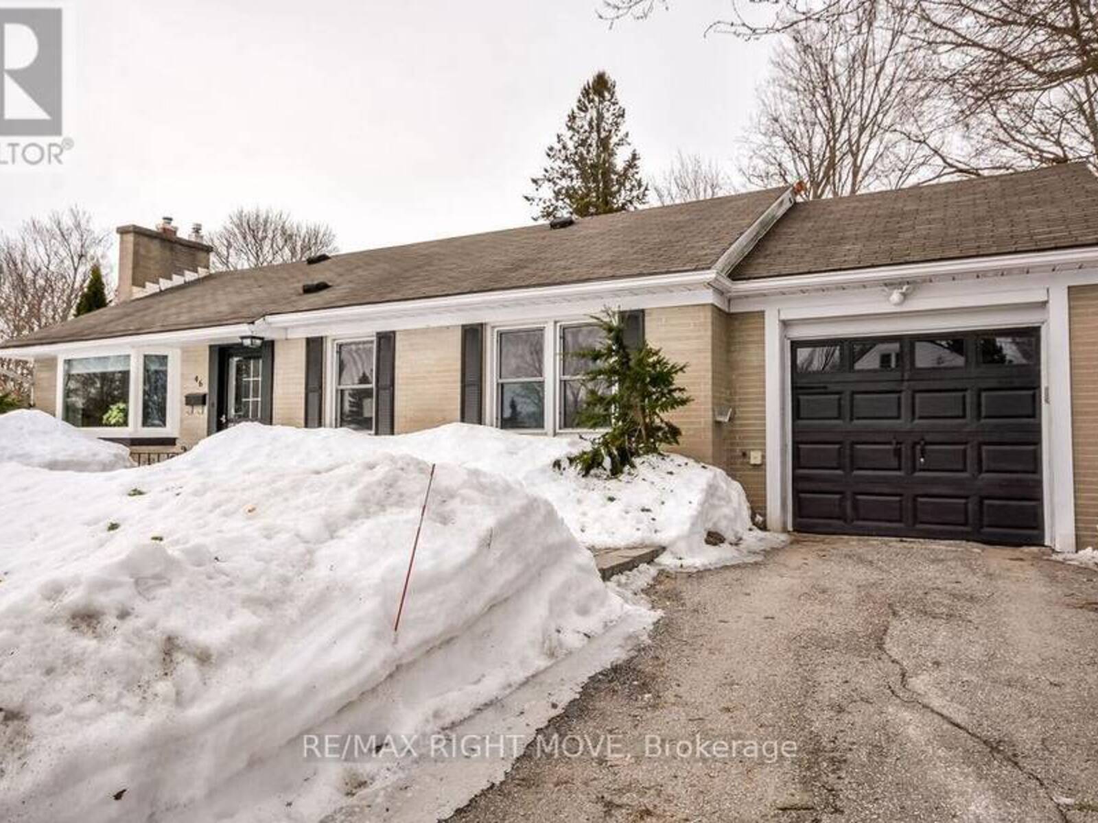 46 DALTON CRESCENT N, Orillia, Ontario L3V 5J5