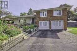 9 VISTAVIEW BOULEVARD | Vaughan Ontario | Slide Image Six