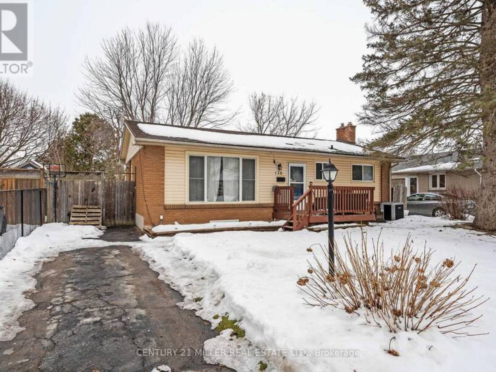 128 TOULON CRESCENT, London, Ontario N5V 1J5