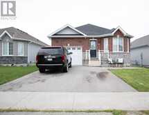 14 LISBETH CRESCENT | Lindsay Ontario | Slide Image Three