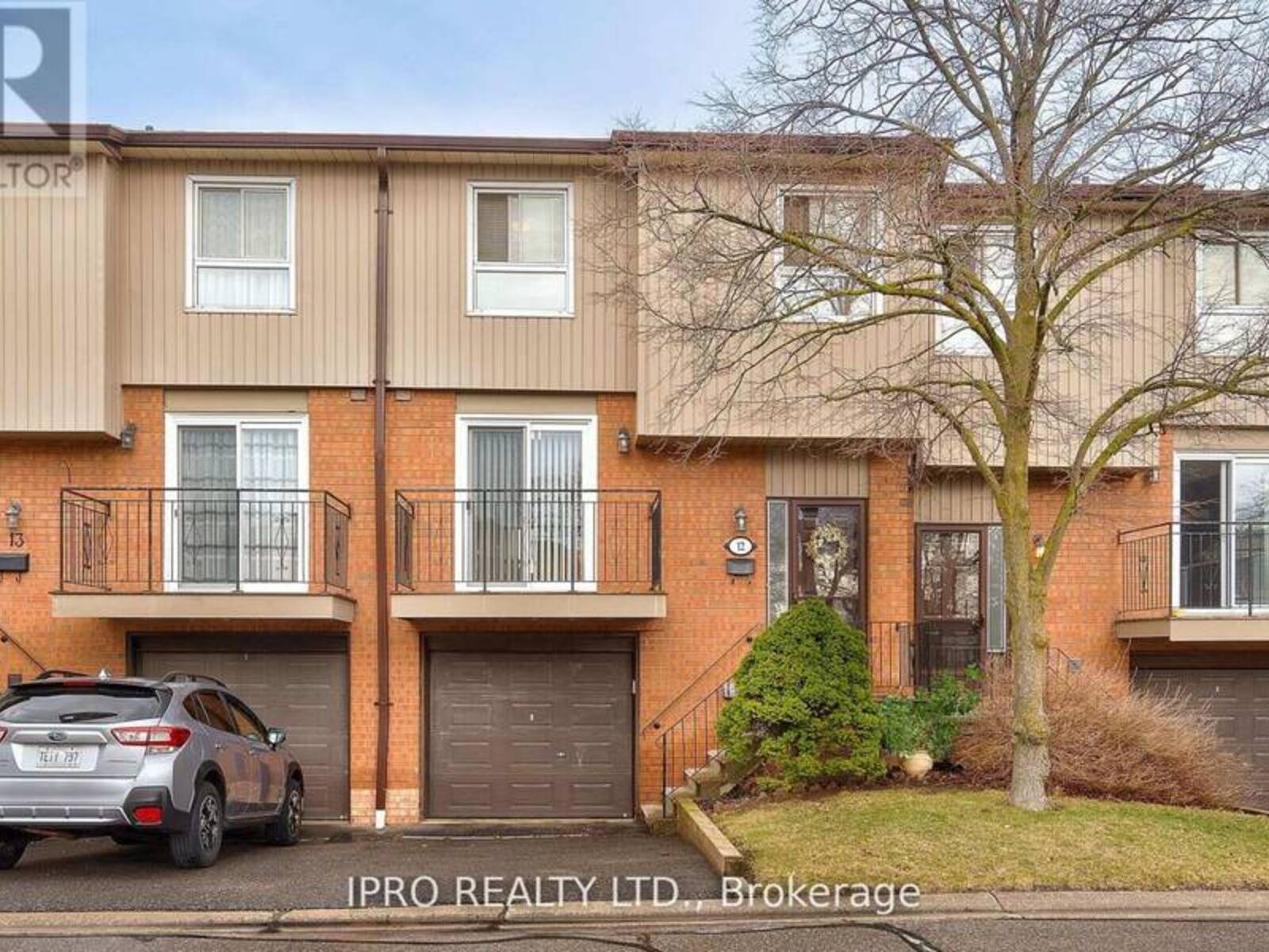 12 - 725 VERMOUTH AVENUE, Mississauga, Ontario L5A 3X5