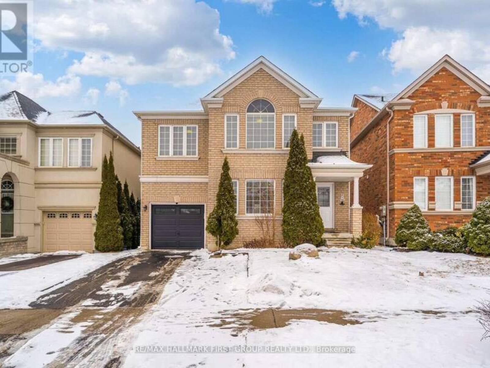 21 NOBBS DRIVE, Ajax, Ontario L1T 4M1