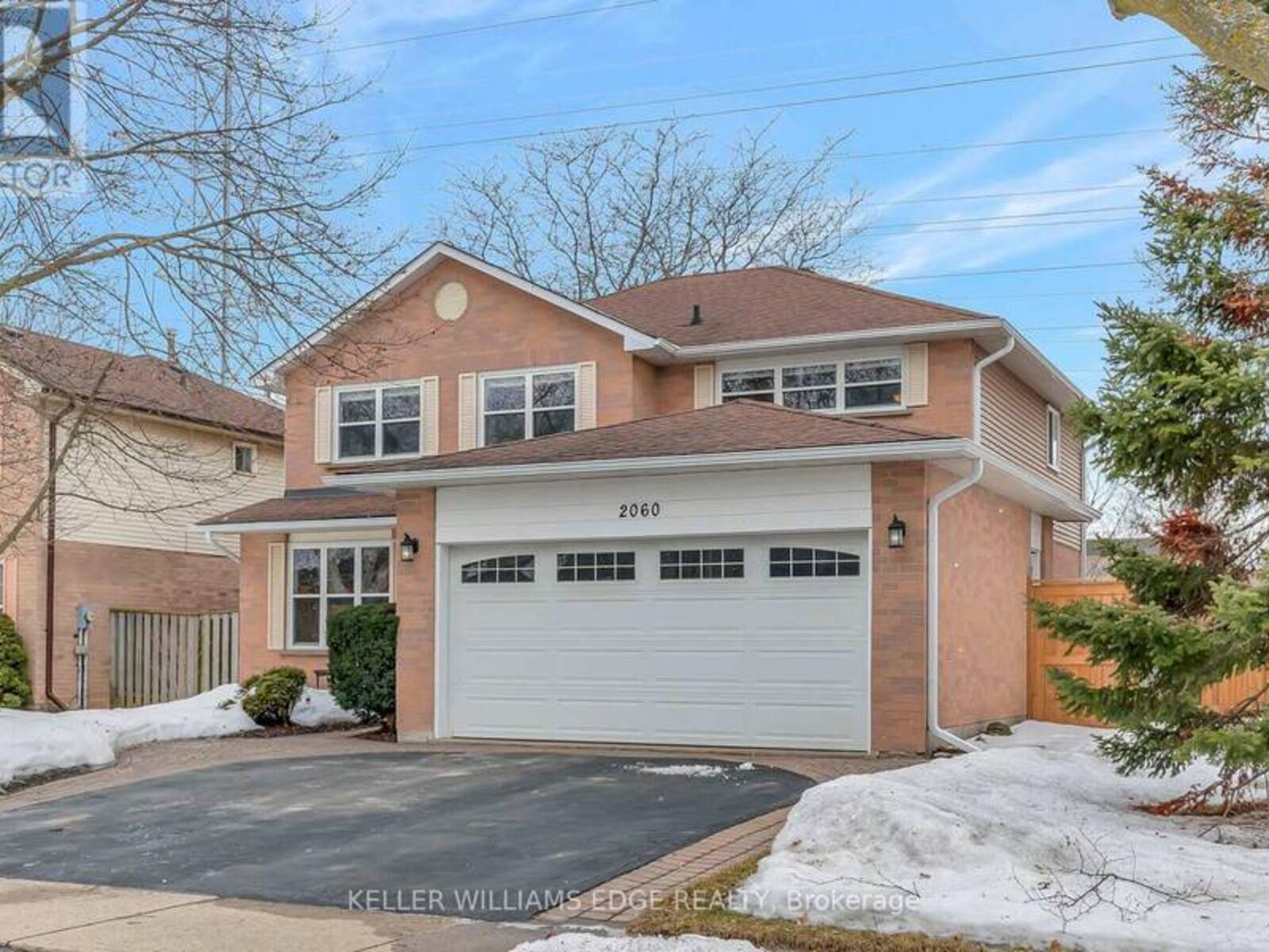 2060 HUNTERS WOOD DRIVE, Burlington, Ontario L7M 2V2