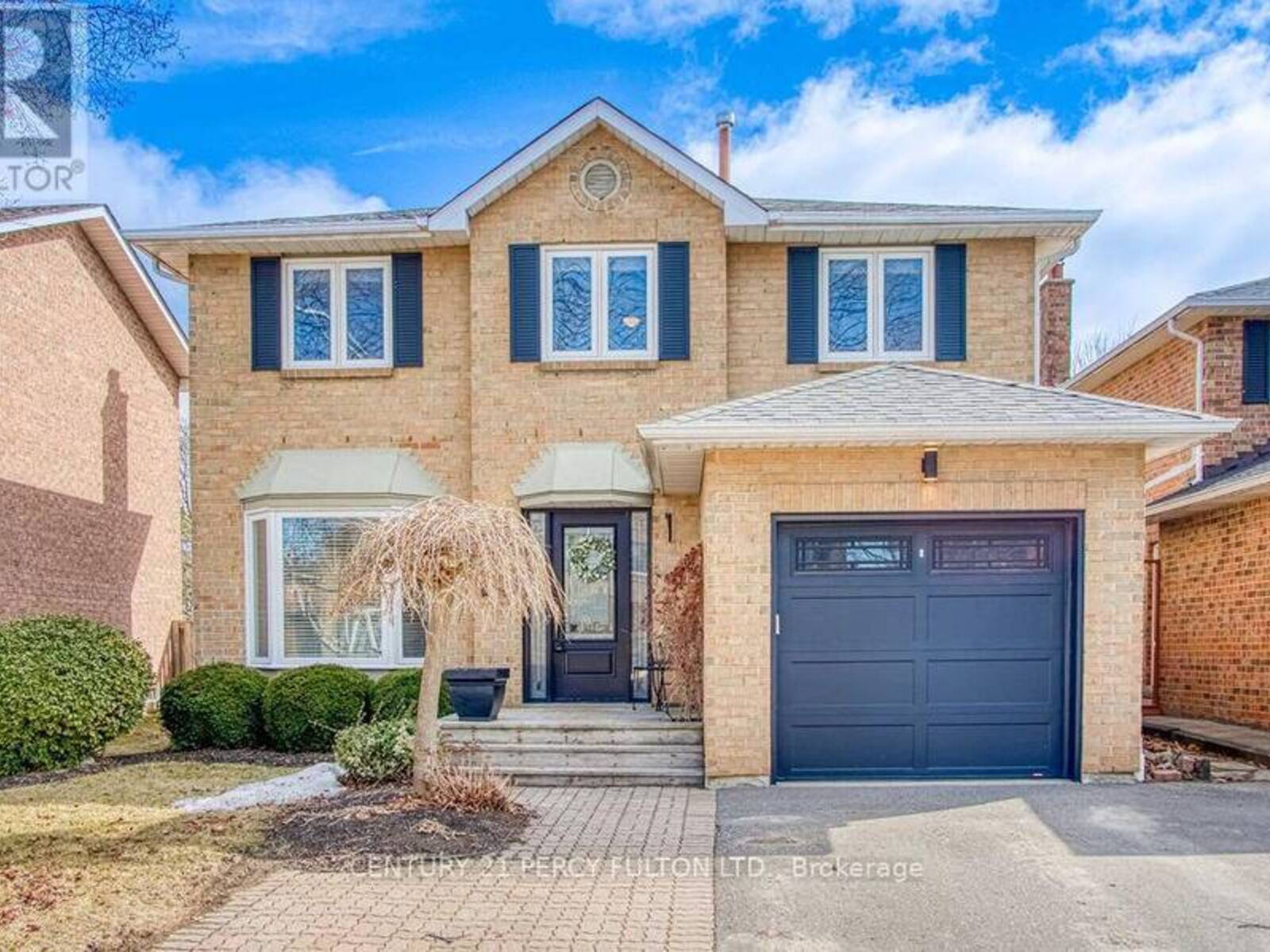 7 FLOWERS CRESCENT, Ajax, Ontario L1S 4B9