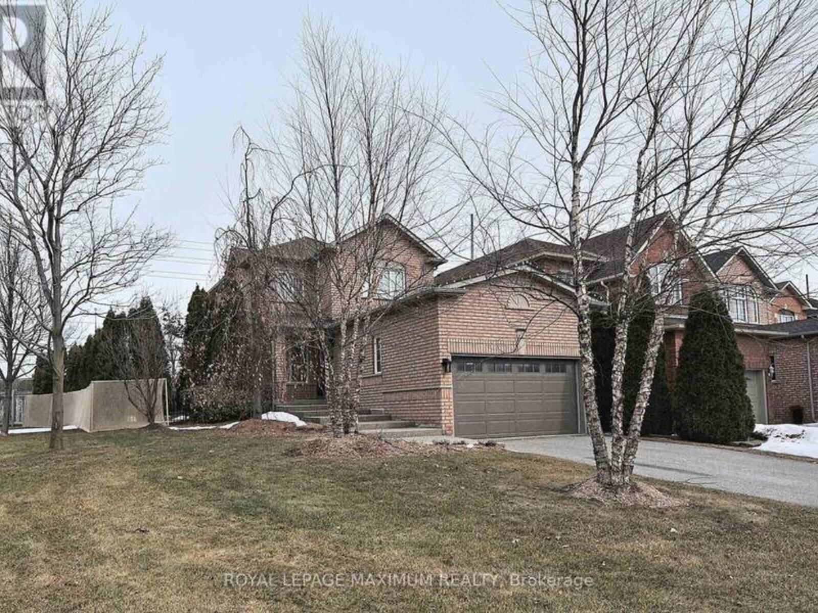 81 THORNTON CRESCENT, Vaughan, Ontario L6A 2T1