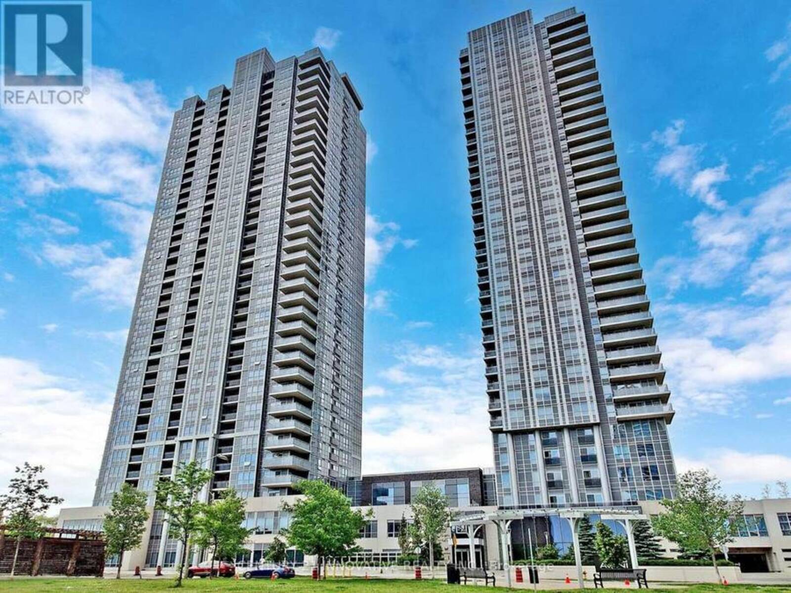 2616 - 275 VILLAGE GREEN SQUARE, Toronto, Ontario M1S 0L8