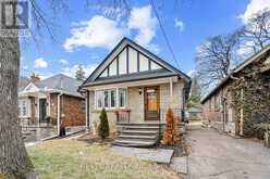 8 SUNNYBROOK ROAD | Toronto Ontario | Slide Image One