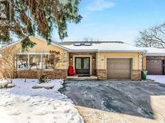 30 LARABEE CRESCENT Toronto Ontario, M3A 3E7