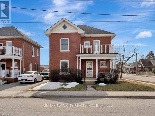 51 WALTER STREET Brantford Ontario, N3S 1N7 - 3 Bedrooms Home For Sale