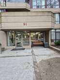 605 - 91 TOWNSGATE DRIVE | Vaughan Ontario | Slide Image Three