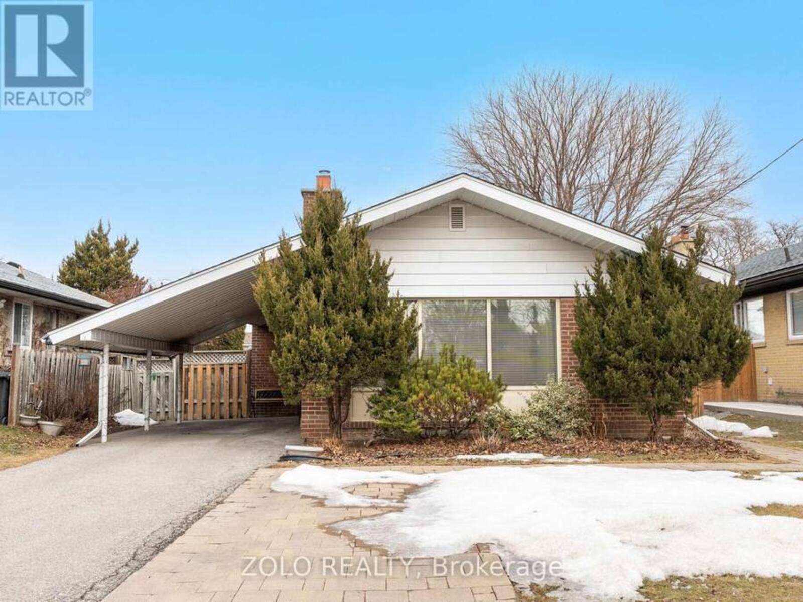 31 PAKENHAM DRIVE, Toronto, Ontario M9W 4B2