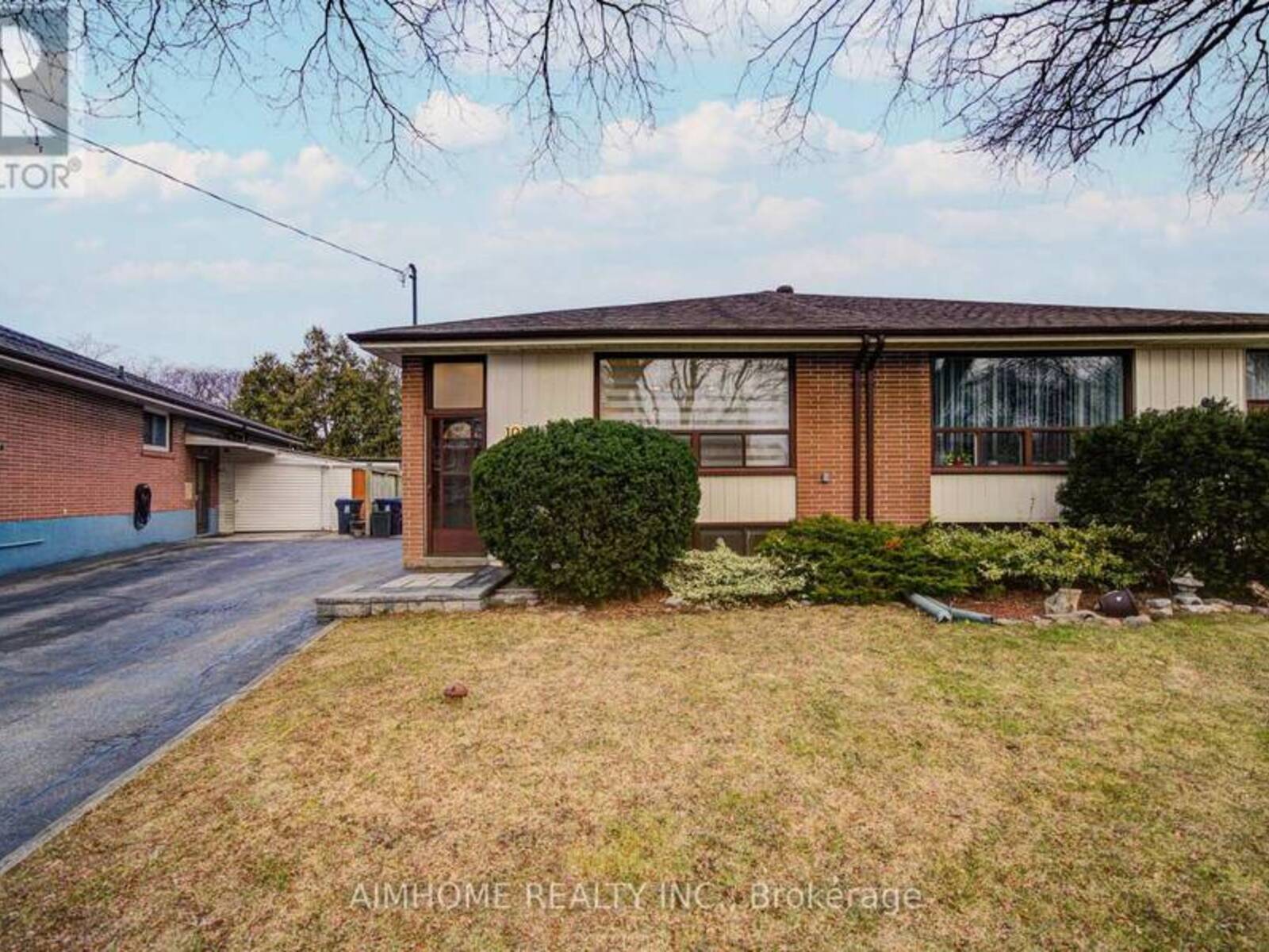 101 MARBURY CRESCENT, Toronto, Ontario M3A 2G3